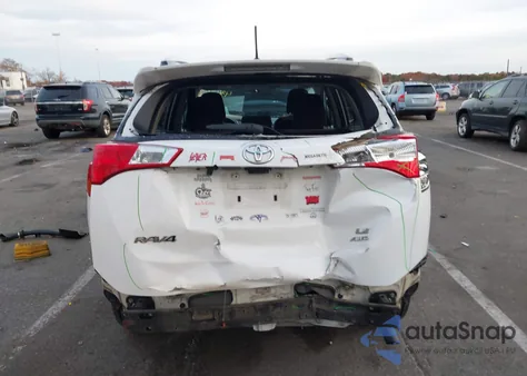 2013 Toyota Rav4 Le z USA, uszkodzony, nr VIN 2T3BFREV2DW009185